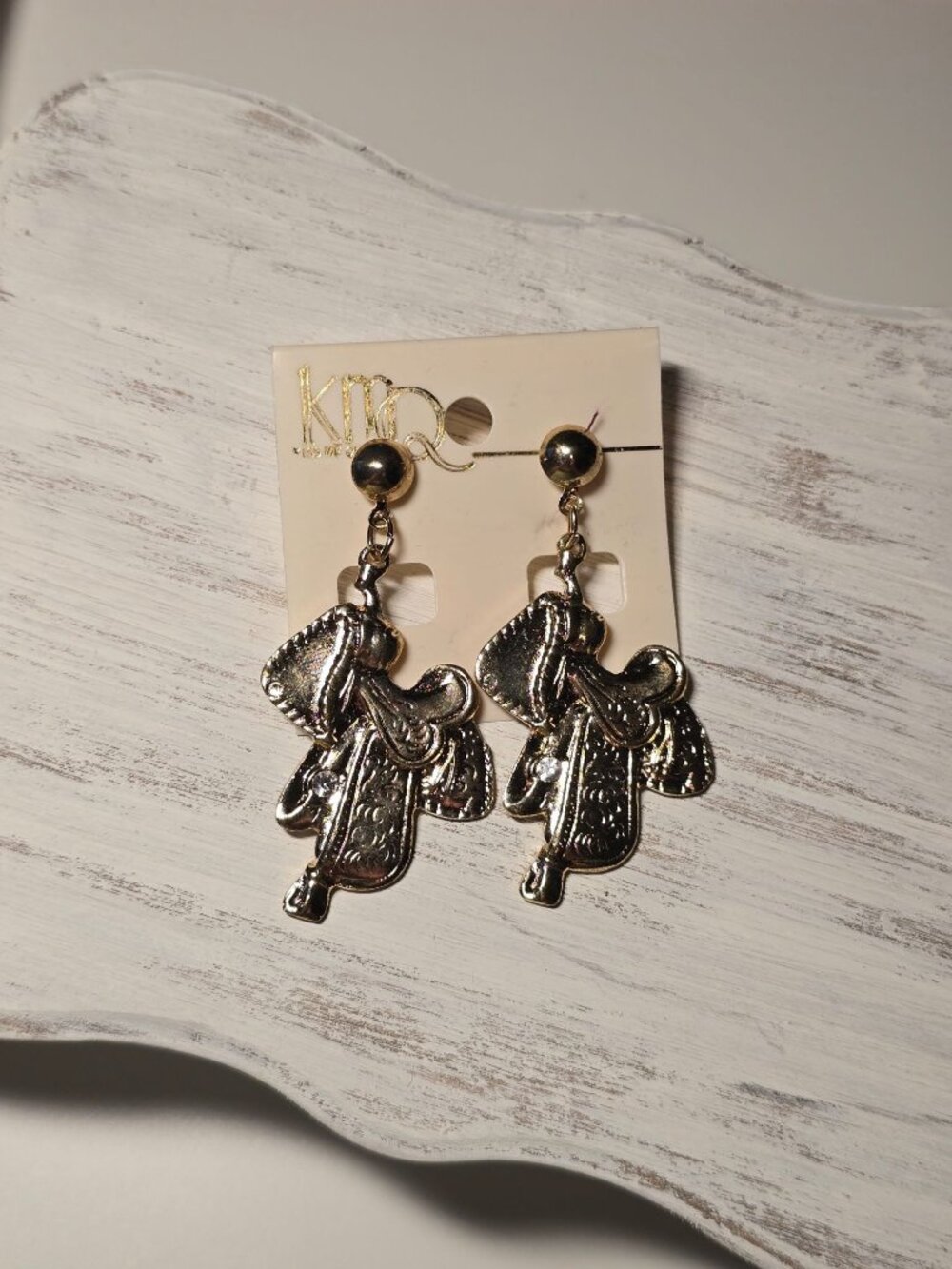 Vintage 1980s KMQ Saddle Gold Tone Post Earring, NEW!